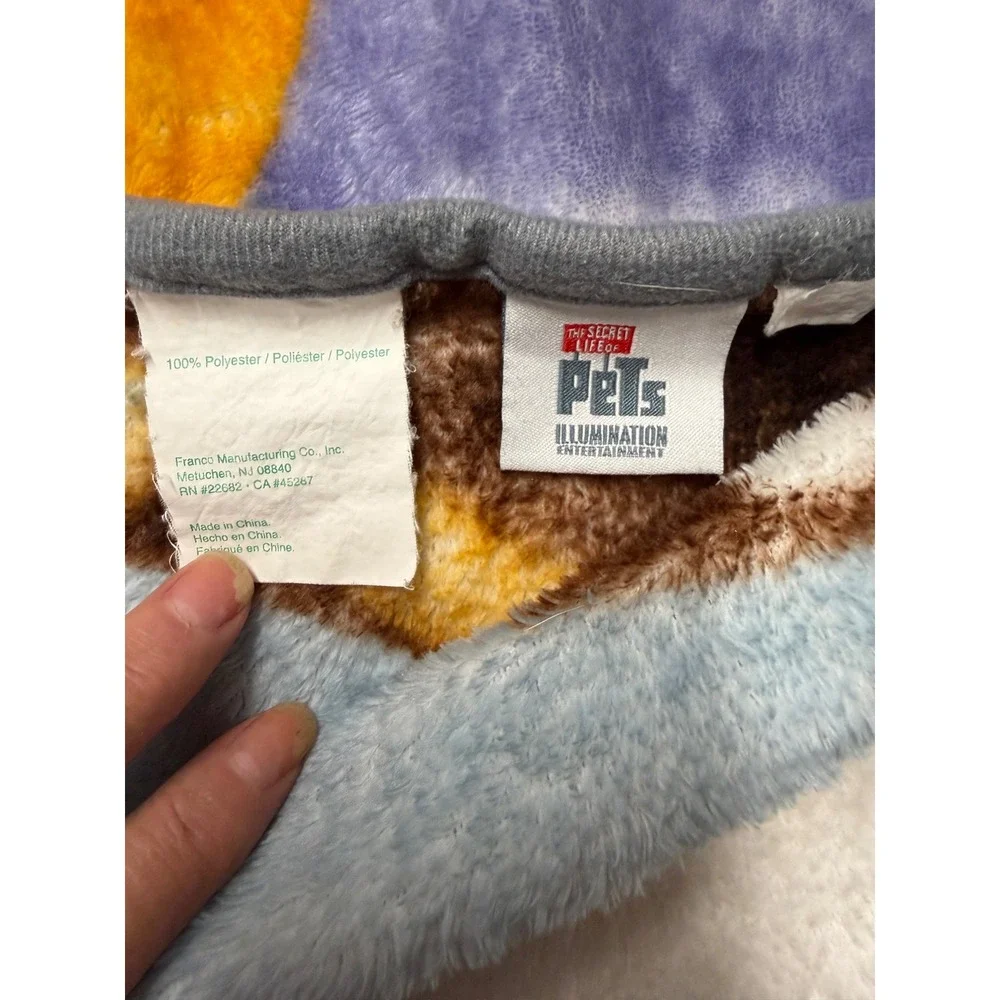 The Secret Life of Pets Plush Fleece Throw Blanket Franco Max Duke Gidget Blue